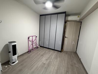 For Rent - 472C Fernvale Street