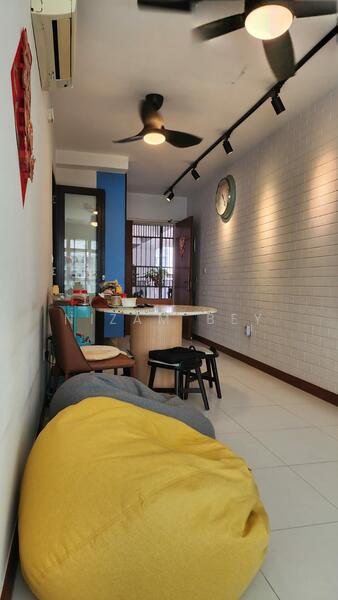 For Sale - 448A Sengkang West Way