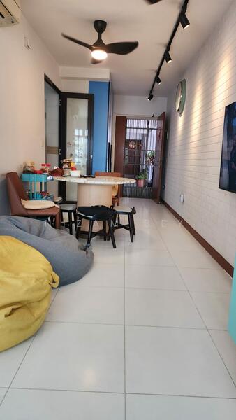 For Sale - 448A Sengkang West Way