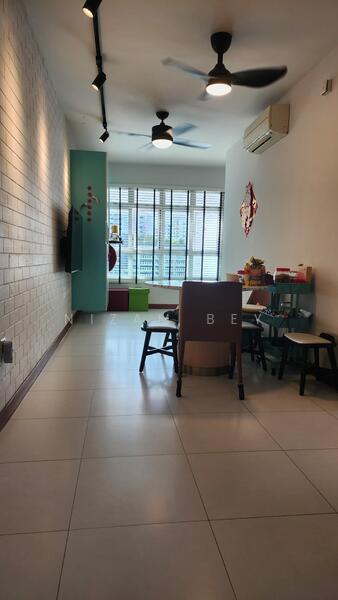 For Sale - 448A Sengkang West Way