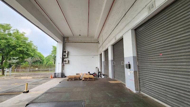 Warehouse Ancillary Office High Ceiling Aircon Near Changi Airport for Rent @ Changi North, , 15,451 sqft, Warehouse For Rent, by Fuan Freddie, 60173909 - Car Park - CommercialGuru.com.sg