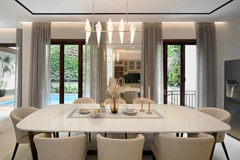 For Sale - Elevated Bungalow– Wide Frontage near Holland Road