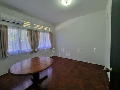 For Rent - Oxley Mansion