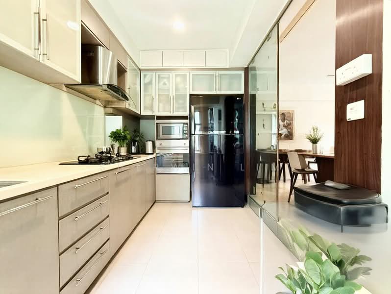 Sunrise Gardens, 51 Sunrise Gardens, 5 Bedrooms, 2,065 sqft, Condominium For Sale, by Sherwin Lim, 60174128 - Kitchen - PropertyGuru.com.sg