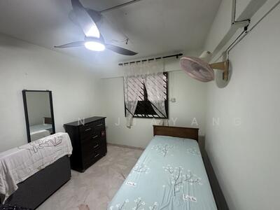 For Rent - 330 Clementi Avenue 2