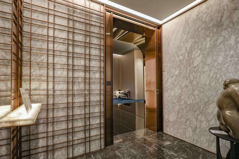 Lift lobby