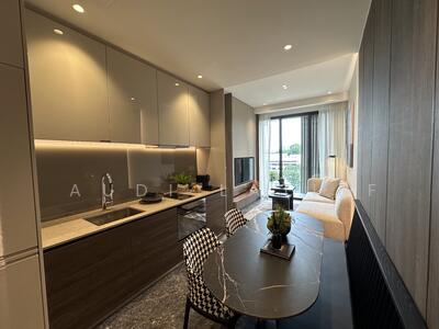 For Sale - 19 Nassim