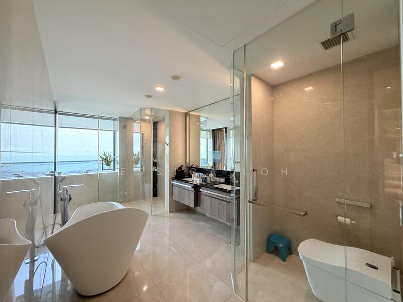 Master ensuite