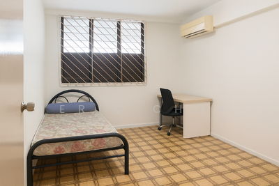 For Rent - 673 Hougang Avenue 8