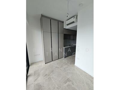 For Rent - Piccadilly Grand