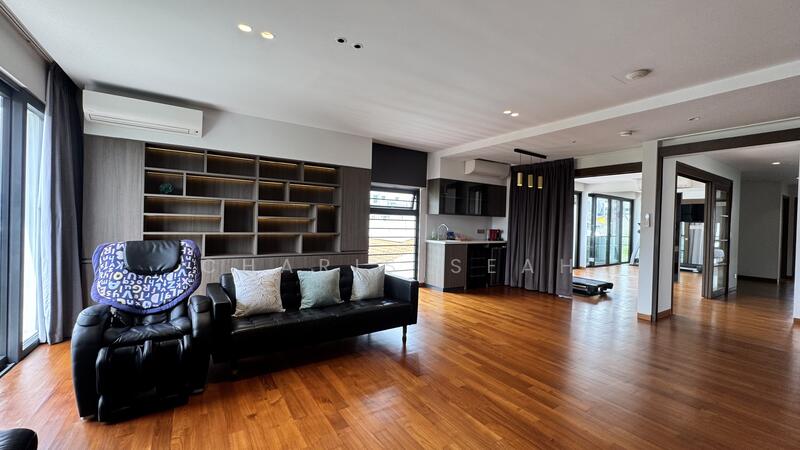 Family / Entertainment room