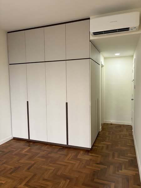 Heritage View, 8 Dover Rise, 2 Bedrooms, 969 sqft, Condominium For Sale, by CJ Wee, 60174663 - Master Bedroom - PropertyGuru.com.sg