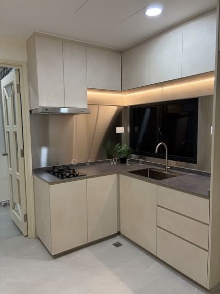 Heritage View, 8 Dover Rise, 2 Bedrooms, 969 sqft, Condominium For Sale, by CJ Wee, 60174663 - Kitchen - PropertyGuru.com.sg
