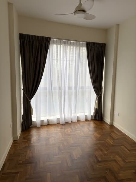 Heritage View, 8 Dover Rise, 2 Bedrooms, 969 sqft, Condominium For Sale, by CJ Wee, 60174663 - Common Bedroom - PropertyGuru.com.sg