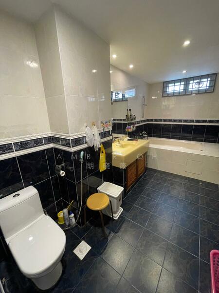 Bathroom with Bathtub