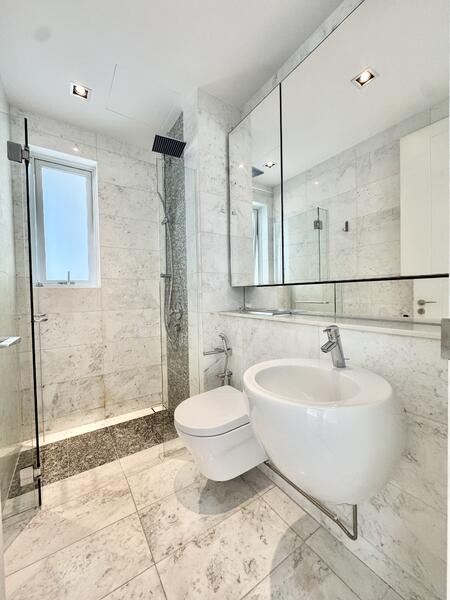 Junior Master Bathroom