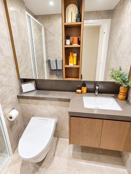 The Arcady At Boon Keng, 1037 Serangoon Road, Balestier / Toa Payoh, 4 Bedrooms, 1,281 sqft, Condominium For Sale, by Ray Lim, 60174882 - Bathroom - PropertyGuru.com.sg
