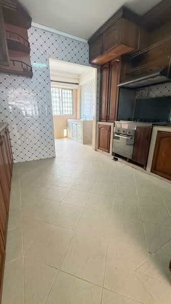 For Sale - 316 Tampines Street 33