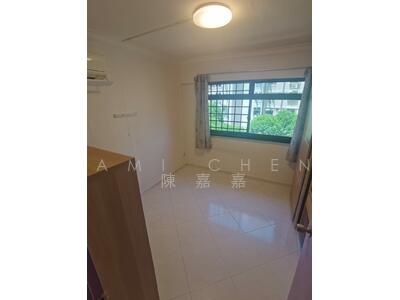 For Rent - 69 Redhill Close