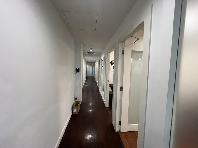 The Octagon, 105 Cecil Street, 1,905 sqft, Office For Rent, by TJIO TECK, 60174981 - Hallway - CommercialGuru.com.sg