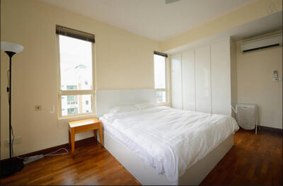 For Rent - Burlington Square
