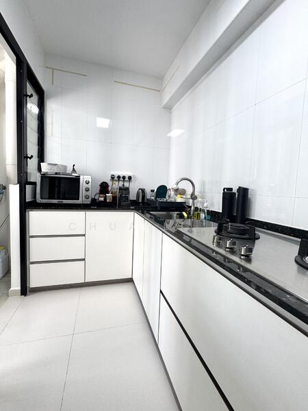 For Sale - 604A Tampines Avenue 9