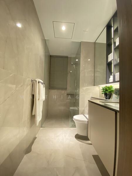 Thomson Reserve, , 3 Bedrooms, 904 sqft, Condominium For Sale, by Matthias Lim, 60175115 - Bathroom - PropertyGuru.com.sg