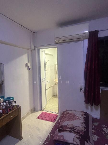 153 Yishun Street 11, 153 Yishun Street 11, 3 Bedrooms, 980 sqft, HDB Flat For Rent, by Ram (Ramalingam), 60175131 - Bedroom - PropertyGuru.com.sg