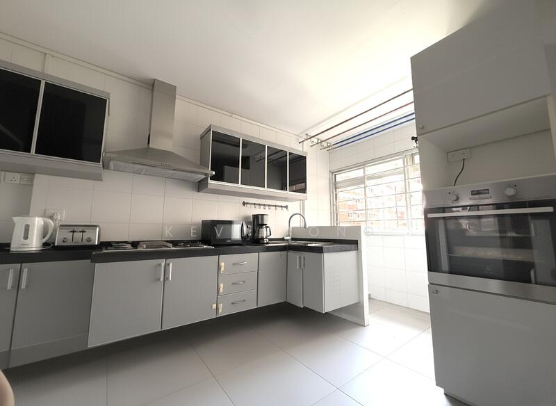 For Sale - 445 Sin Ming Avenue