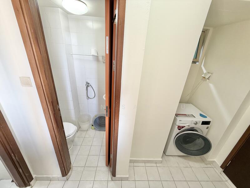 WC + Washer/Dryer Area