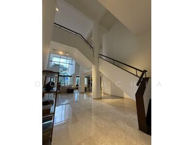 For Rent - The Colonnade