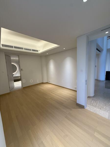 For Rent - The Colonnade