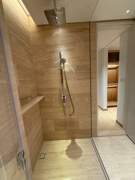 For Rent - The Colonnade