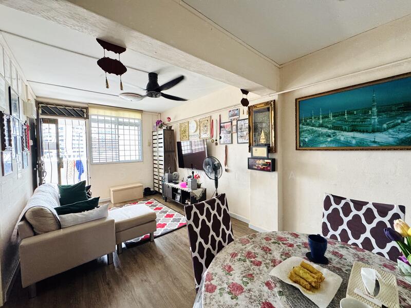 For Sale - 207 Boon Lay Place