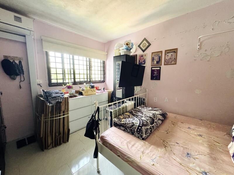 For Sale - 207 Boon Lay Place