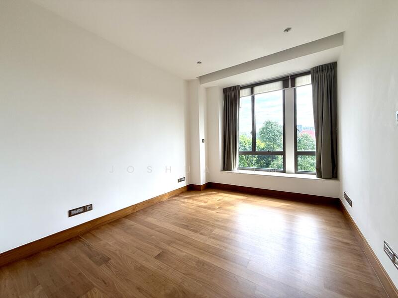 For Sale - Parkview Eclat
