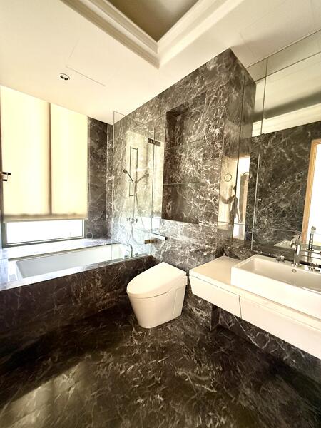 For Sale - Parkview Eclat
