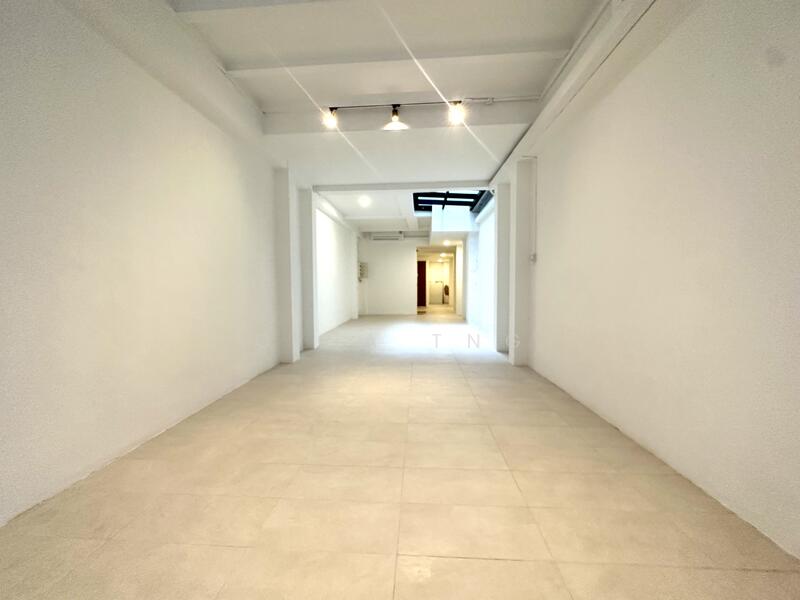 District 8 Ground floor shophouse F&B approved, District 8 Ground floor shophouse F&B approved, 1,000 sqft, Shop / Shophouse For Rent, by Gina Tng, 60175235 - CommercialGuru.com.sg