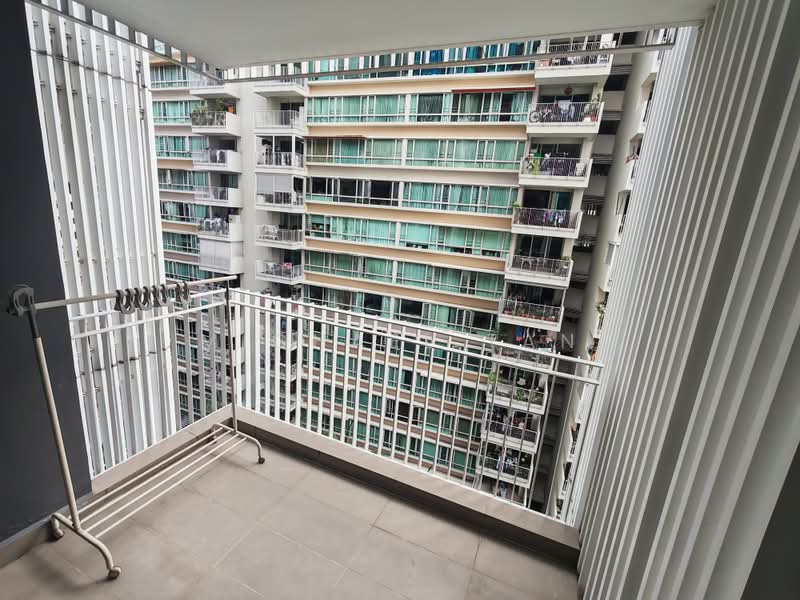 The Lakefront Residences, 48 Lakeside Drive, 1 Bedroom, 495 sqft, Condominium For Sale, by Michael Tan, 60175252 - Balcony - PropertyGuru.com.sg