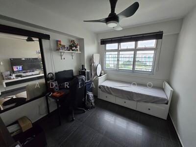 For Rent - 180C Rivervale Crescent