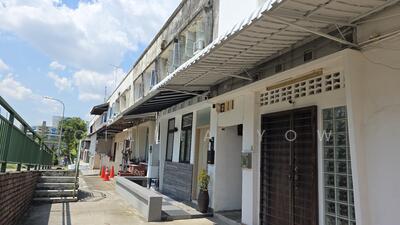 For Sale - Walk up duplex in Serangoon NEX