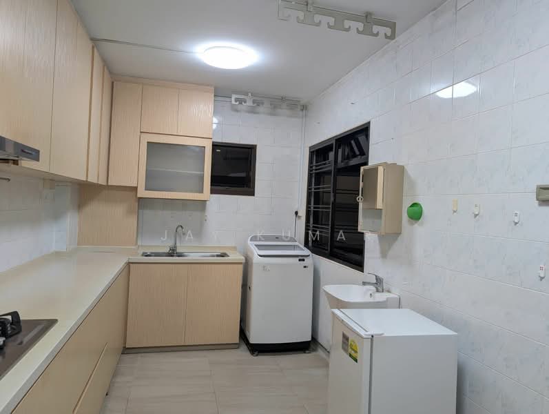 Sengkang East Way HDB Flat For Sale at S$ 640,000 | PropertyGuru Singapore