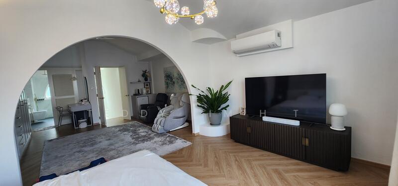 For Sale - Ville Royale