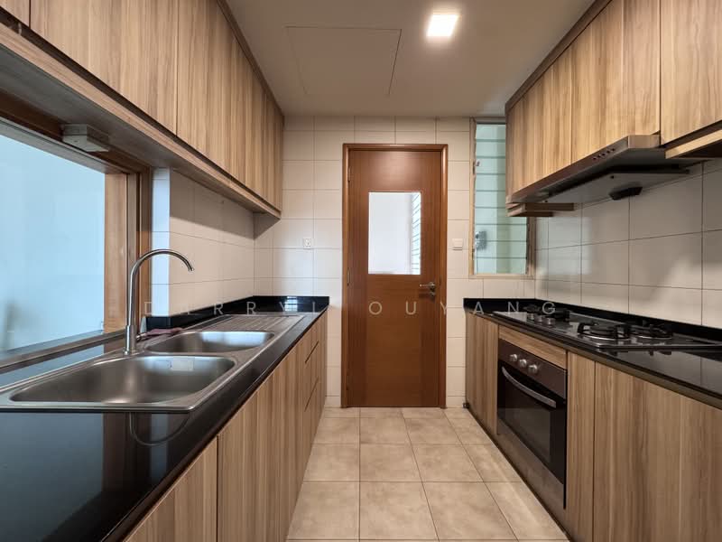 Sunglade, 1 Serangoon Avenue 2, 3 Bedrooms, 1,141 sqft, Condominium For Rent, by Darryl Ouyang, 60175450 - Kitchen - PropertyGuru.com.sg