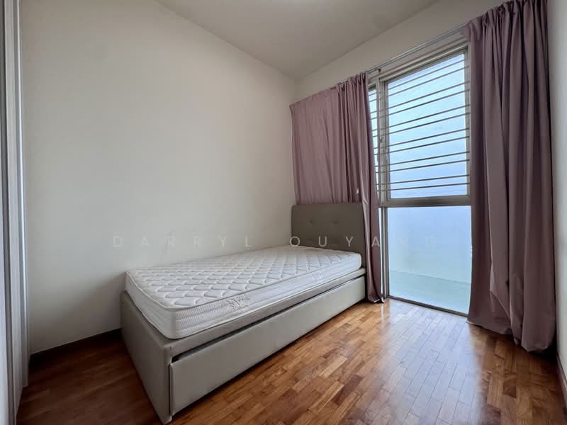 Sunglade, 1 Serangoon Avenue 2, 3 Bedrooms, 1,141 sqft, Condominium For Rent, by Darryl Ouyang, 60175450 - Bedroom - PropertyGuru.com.sg