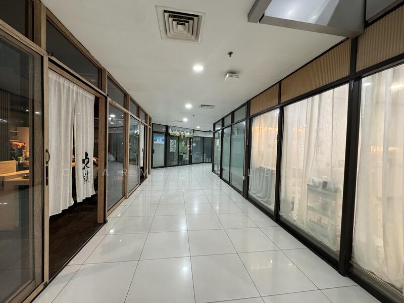Orchard Plaza, 150 Orchard Road, 452 sqft, Mall Shop For Rent, by Charmaine Leong, 60175500 - CommercialGuru.com.sg