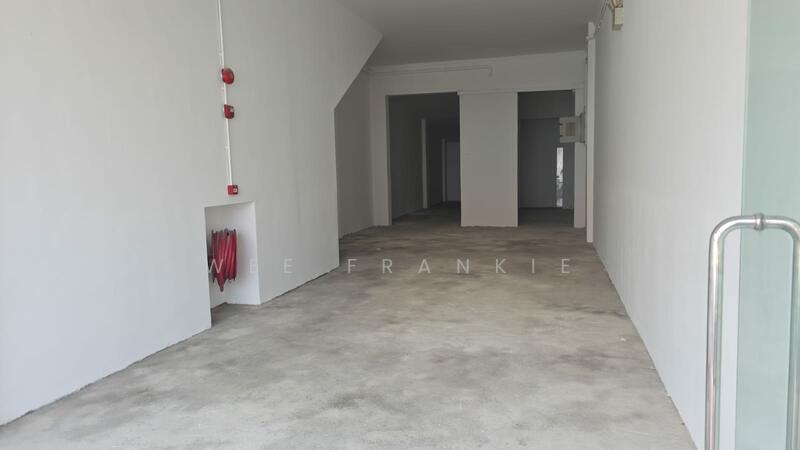 shophouse, , 2,345 sqft, Shop / Shophouse For Rent, by Wee Frankie, 60175592 - Interior - CommercialGuru.com.sg