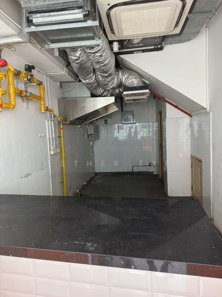 The MidTown, 1189 Upper Serangoon Road, 767 sqft, Food & Beverage For Rent, by Esther Txe, 60175609 - Kitchen - CommercialGuru.com.sg