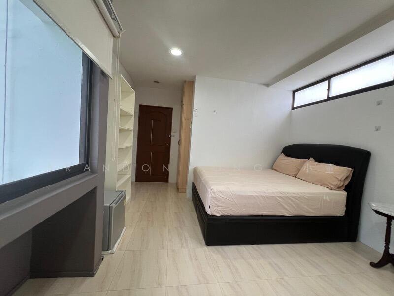 For Rent - Moulmein Court