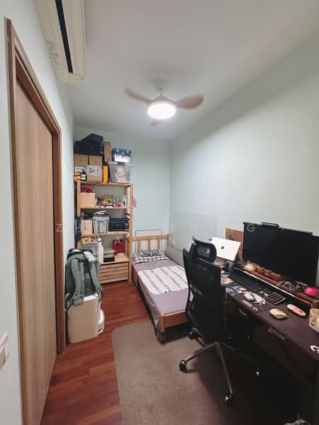Waterfront Gold, 754 Bedok Reservoir Road, 1 Bedroom, 667 sqft, Condominium For Sale, by Zhu Zhening Alina, 60175653 - Bedroom - PropertyGuru.com.sg